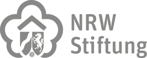 NRW Stiftung Logo: Professionelles Event-Branding mit Folierung und Digitaldruck für maximale Sichtbarkeit in NRW.